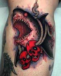 Ben has a huge ink on his back which shows a lion family including, a lion, a lioness and the tattoo is the representation of ben's own family. Pin On Tatz