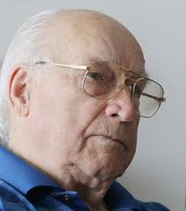 Jack Knox: 'Last man standing' from Dieppe raid dies at 97