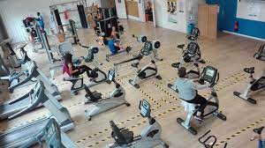 Bars, restaurants, salles de sport, musées, théâtres, cinémas, boîte de nuit. Confinement Des Salles De Sport Restent Ouvertes Pour Certains Adherents