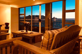 10 top tipps, eine wohnung in kapstadt zu finden. Beachfront Penthouse Cape Town Nautica 704 Wohnungen Zur Miete In Kapstadt Westkap Sudafrika Wohnung Mieten Wohnung Schone Wohnungen