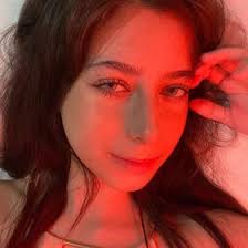 Beatriz Gomes (biaambgc)