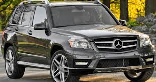 Mercedes Benz Glk Class I Want One In Black Or White Love These Cars Mercedes Suv Mercedes Benz Glk350 Mercedes Glk