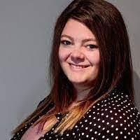 Amanda Hagel's Instagram, Twitter & Facebook