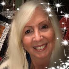 Was the upstairs restaurant at Lovemans downtown called the Tea Room ?