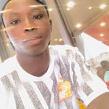 kIM🇫🇷(Artiste-chanteuse): « Didi B, quand moi je le découvre et que je  commence à regarder ce qu'il fait, je me dis mais ce mec, il est trop fort.  Quand, je vois comment