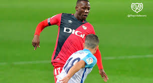 Ante este pedido del rayo vallecano para que luis advíncula tenga permiso y juegue el 13 ante el girona por el ascenso, desde selección peruana indicaron que es imposible. Con Luis Advincula Rayo Vallecano Cayo 2 0 En Su Visita Al Malaga Por La Fecha 26 De Laliga Smartbank