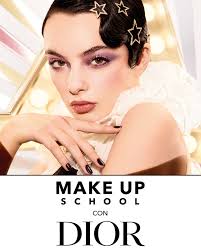 VINCI UNA MISTERY BOX CATRICE! Abbiamo preparato ben 5 scatole piene di  prodottini a sorpresa e una potrebbe essere tua, ecco come fare: ✨ segui  gli account @douglasitalia e @catrice.cosmetics.italia su Instagram