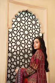 Ayesha Khan