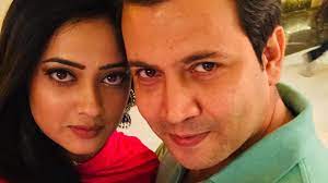 Ekta kapoor & ridhima pandit react. Shweta Tiwari S Ex Husband Abhinav Kohli Accuses Her Of Leaving Son Alone For Khatron Ke Khiladi 11 Tv News India Tv