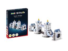 Images of the landmark, one of several bridges that connects the central and southern parts of the capital, show its arms in a raised position and traffic stuck on either side. Revell Modellbau Tower Bridge