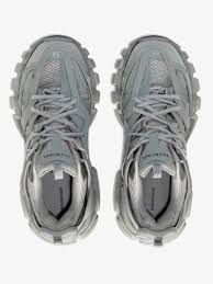 Discover all details on how to return in the. Balenciaga Grey Track Sneakers Browns