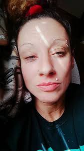 Danielle Ault (@danielleault1987)