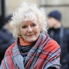 She starred in british concert halls and on bbc radio singing for the troops during wwii. Petula Clark Turned Down Elvis Celebrity News Showbiz Tv Express Co Uk