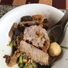 ก๋วยเตี๋ยวเรือ 9 อย่าง ดำเนินสะดวก จังหวัด ราชบุรี