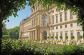 Ausgestattet wurde der kaisersaal, der schon 1741 im rohbau fertig war, erst. Residenz Universitat Wurzburg