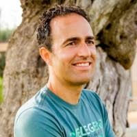 400+ "David Celis" profiles