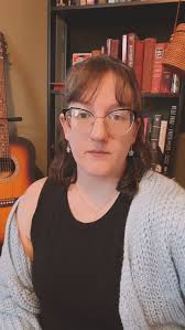 ✨Mom, don’t watch this one😉😂✨ , I think the audio speaks for itself 🤣 ,  #funnyreels #bookreel #bookishreels #spicybooks #spicybookstagram  #bookcommunity #fae