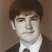 Elinor Curry's Instagram, Twitter & Facebook