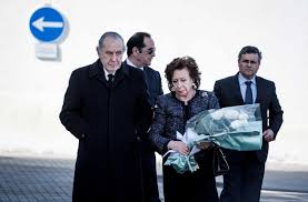 Ainda laura não vivia o drama da doença a dor e a doença atingem, há vários anos, o clã de passos coelho. A Homenagem A Laura Ferreira Mulher De Pedro Passos Coelho