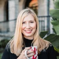 Carly Gordon's Instagram, Twitter & Facebook