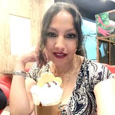 Llueve en San Javier. Bomberos celebran la caída, este domingo, de un  fuerte aguacero en San Javier. Esperan que la lluvia pueda sofocar los  incendios forestales que hasta ahora no han logrado