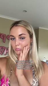 Yes she is 4ft 11 #shortfriend #northpole created by Alyssa Higham with  Harry Jowsey's original sound