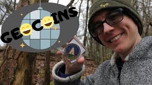 I ALWAYS GET THE PRETTIEST GEOCOINS! (Jan 22' Cache Crate Unboxing)