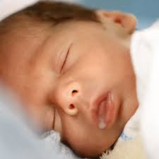 Auf die frage „ab wann darf mein baby wasser trinken?, geben kinderärzte und experten der weltgesundheitsorganisation (who) eine klare antwort aber warum sollte man babys kein wasser geben? Milchwiese Stillberatung Blog Zu Wenig Milch Milchwiese Milchpumpen Mieten Schone Dinge Fur Gross Und Klein