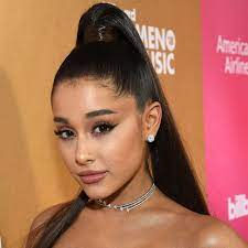 Ariana grande ponytail with bangs hair. Ariana Grande Wears Her Hair Down On Tour Photos Allure