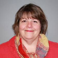 Karen Dick's Instagram, Twitter & Facebook