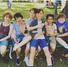 The Losers Club It Movie Cast It The Clown Movie Pennywise The Dancing Clown