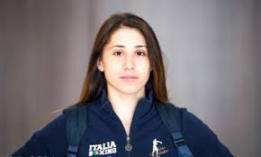 Irma testa sarà testa di serie alle olimpiadi di tokyo 2021. Una Piccola Donna Ma Picchia Duro La Boxe Di Irma Alle Olimpiadi Prima Bergamo