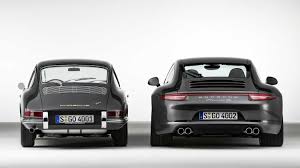 17 Photos Of Classic Cars Next To Their Modern Version Porsche Cars Porsche 911 Classic Porsche