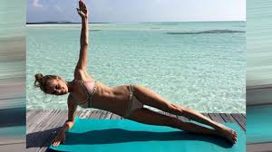 Born 12 august 1998) is a greek professional tennis player. So Sexy Ist Die Freundin Von Wimbledon Finalist Raonic