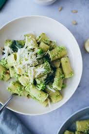 Brokkoli Pesto Pasta Rezept Rezept In 2020 Pesto Pasta Rezepte Rezepte Pesto Pasta