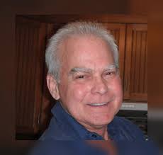 De la part de Cathy Bouchard, propriétaire du Resto Max-ime Chers clients,  Exceptionnellement, ce dimanche, le 1er mai 2022, nous serons fermé afin de  rendre hommage à monsieur Renald Boisvert. Monsieur Boisvert