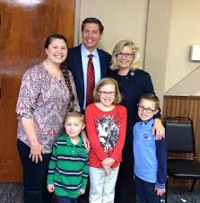 See more of liz cheney photography on facebook. Liz Cheney On Twitter Thanks To Everyone Who Took Time To Join Us This Afternoon For Lunch At Our Teamcheney Meet Greet In Thermopolis Https T Co B8x0aeh8lz Https T Co Kvkncdinmr