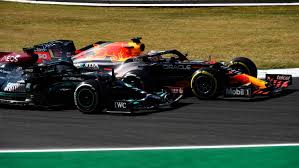 Sergio perez start naast verstappen vanaf p4. Stewards Investigation Begins Into Verstappen And Hamilton Clash Racingnews365