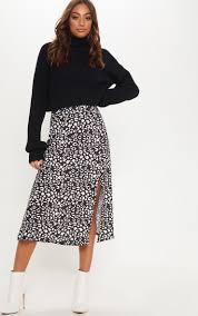Black And White Cheetah Print Skirt Black Leopard Print Floaty Midi Skirt Prettylittlething In 2020 Midi Skirt Black Midi Skirt White Midi Skirt