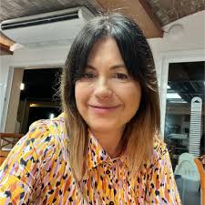 Meet our General Manager Kay Rudd ✨ A local to the Ferry, Kay has vast  hospitality experience not only within the Scotsman group but throughout  Broughty Ferry and beyond. When taking on