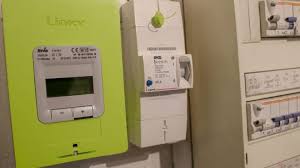 Linky est le nom du compteur électrique communicant développé par enedis (anciennement erdf « électricité réseau distribution france »), principal gestionnaire du réseau électrique de distribution en france. Compteur Linky Non Obligatoire Pouvez Vous Faire Enlever Le Compteur