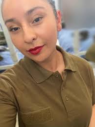 Mi Dani bella , mi hija adoptiva, no imaginas lo orgullosa que estoy de ti  mi chinita hermosa , siempre logrando todo lo que te propones , siempre  sorprendiéndonos , tan valiente ,