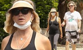 April 22nd, 2020 | posted in daily coronacature. Goldie Hawn And Kurt Russell Brave The Heat As They Keep Fit On A Walk During Quarantine Break Daily Mail Online