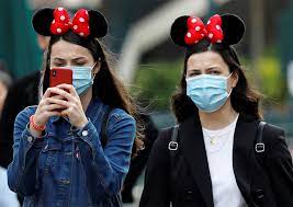 Disneyland París albergará un centro de vacunación masiva contra el  coronavirus - NEWSWEEK ARGENTINA