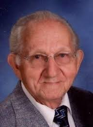 Robert Rickenbach's Instagram, Twitter & Facebook