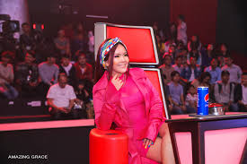 The voice myanmar 2018 live final for more information on the voice myanmar website. Ni Ni Khin Zaw The Voice Myanmar Semi Final Photo By Facebook