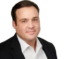 Joshua Barrick's Instagram, Twitter & Facebook