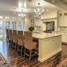Chandeliers Over Island Design Ideas Pictures Remodel And Decor Sweet Home Home Kitchens Kitchen Design