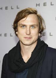 Lars eidinger und oskar roehler(сериал, 2018). Pin On Lars Eidinger Crush