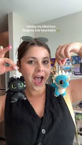 Turning How to Gtaun Your Dragon Plush into Keychain